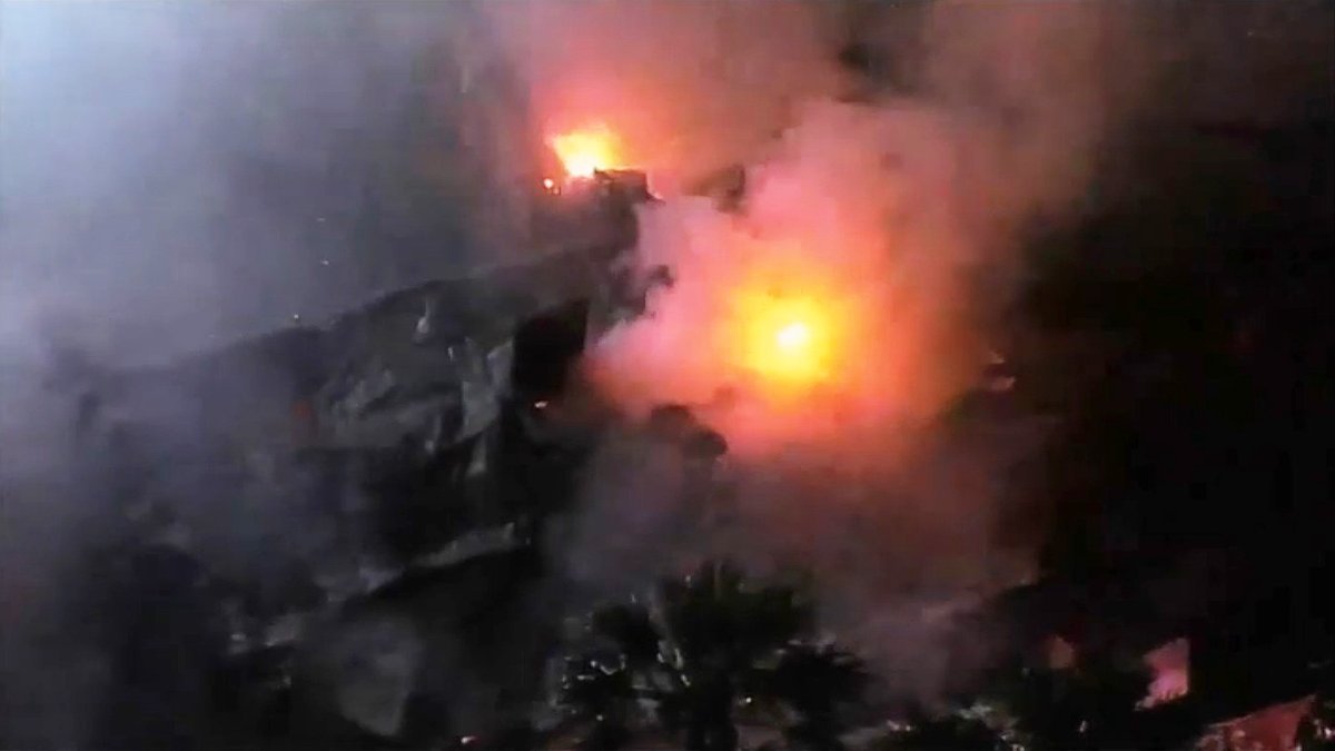 041322-wilton-manors-church-fire.jpg