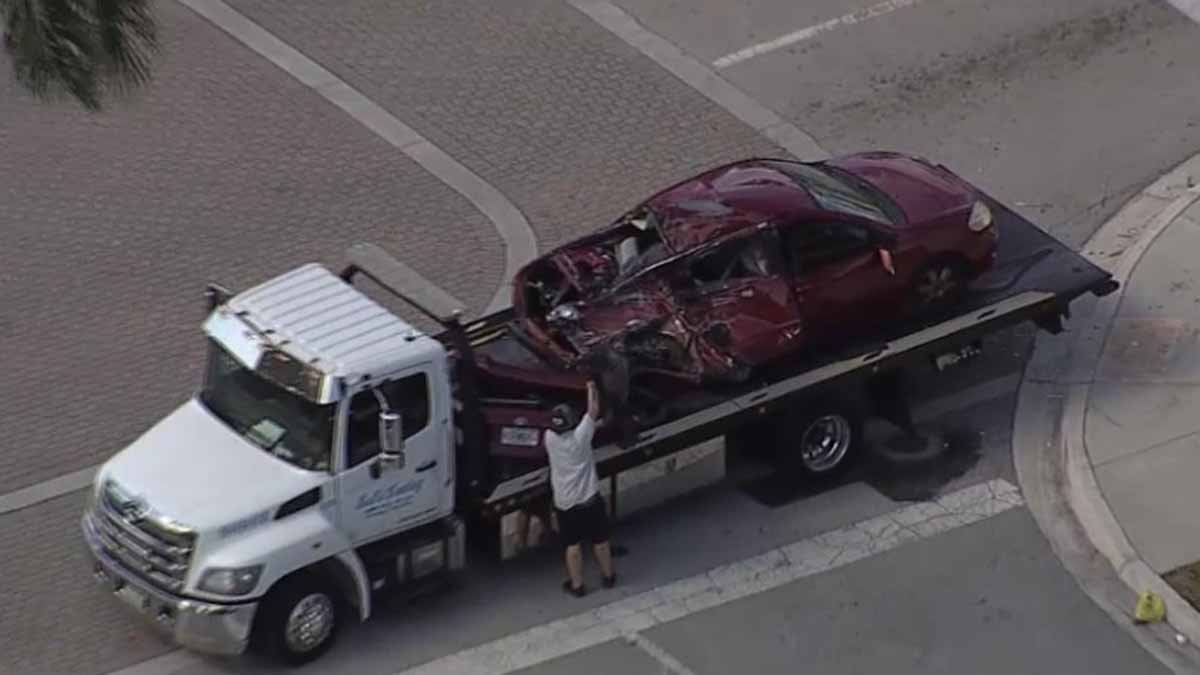 Driver Goes Around Gates, Hit by Brightline Train in Oakland Park - Vimarsana News