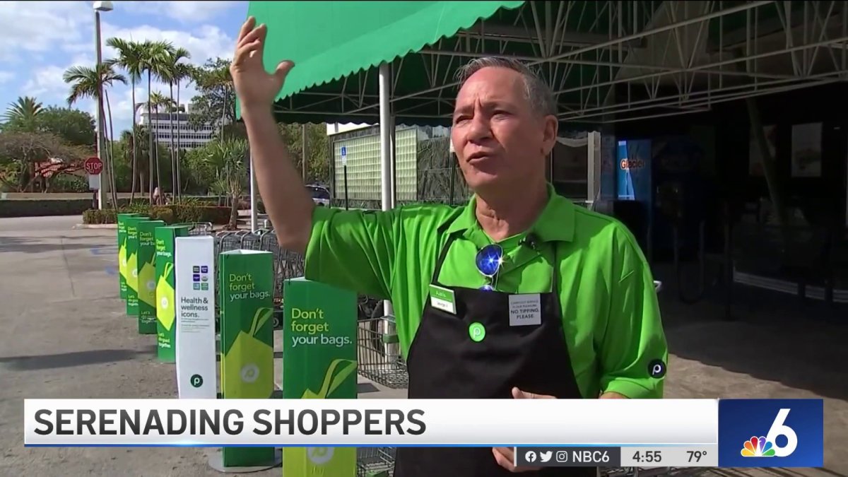 Miami Beach Publix Employee Serenades Shoppers With His Singing NBC 6