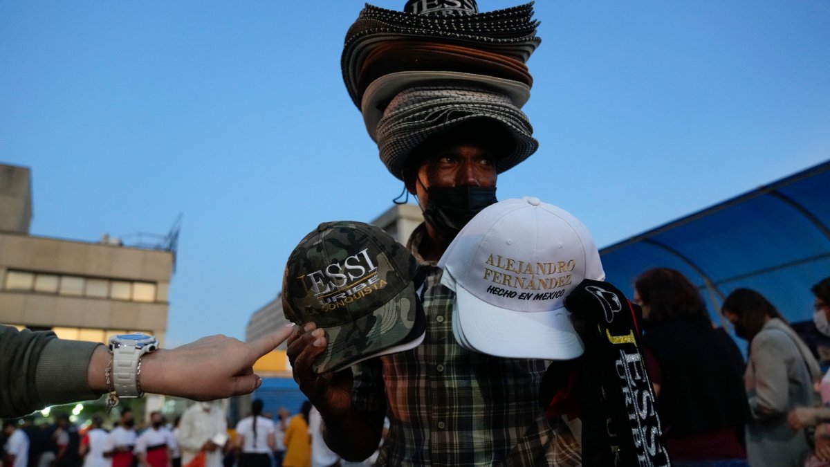 Away for Years, Music Stars Return to Venezuela, Highlighting Progress and Inequality