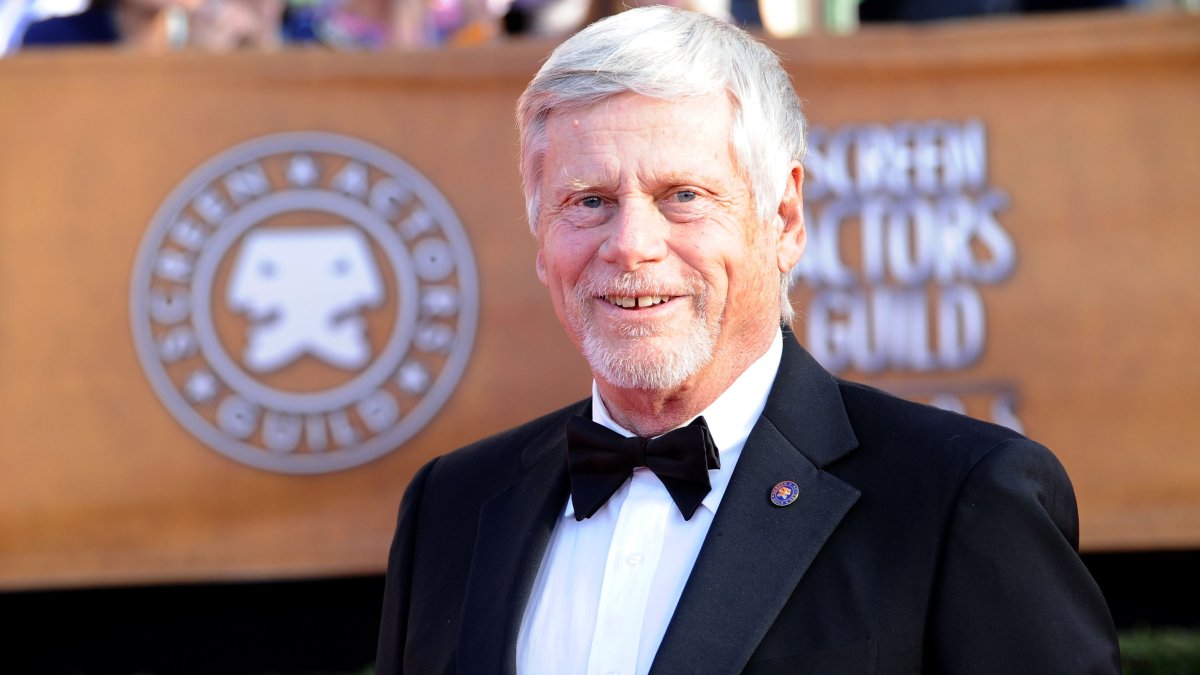 Robert Morse, Two-Time Tony-Winning Broadway and ‘Mad Men’ Actor Dies at 90 Robert Morse, Two-Time Tony-Winning Broadway and ‘Mad Men’ Actor Dies at 90