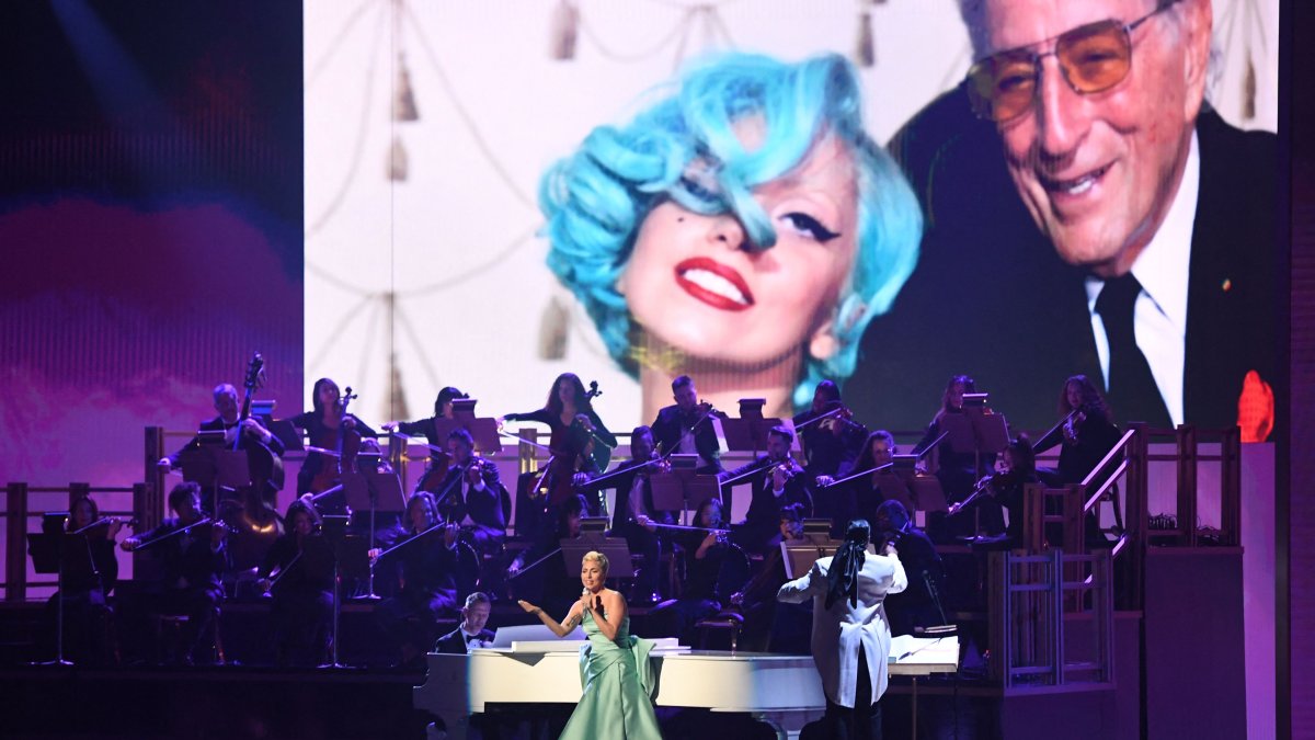 Lady Gaga Honors Tony Bennett in Moving 2022 Grammys Performance