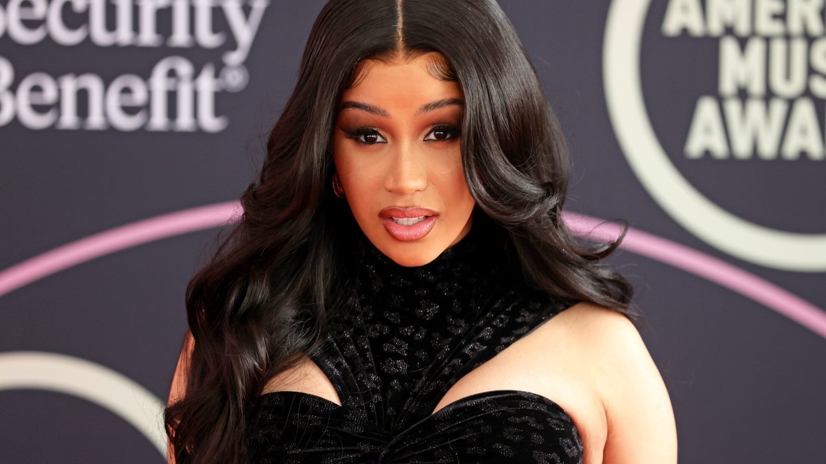 Cardi B Doesn’t Mince Words in Revealing Why She Skipped Grammys Hours After Deleting Twitter