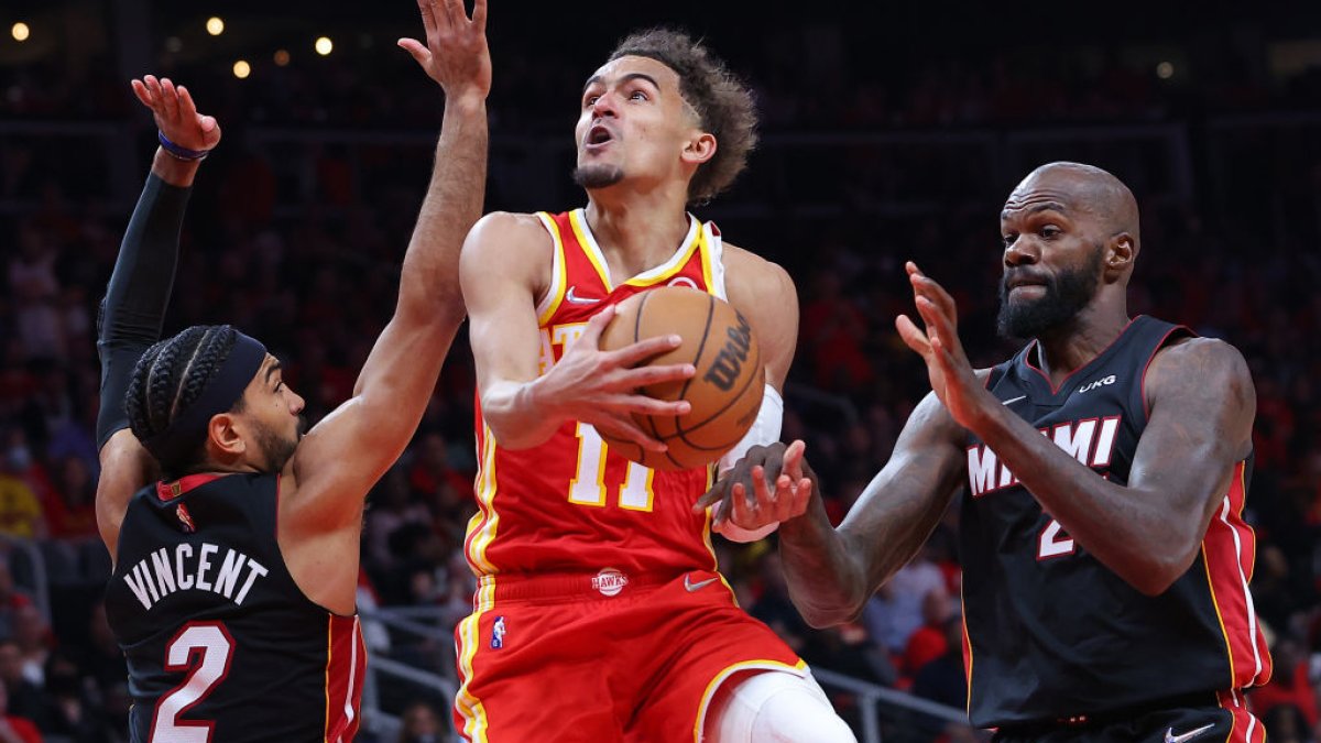 Young, Bogdanovic each score 23, Hawks win seventh straight