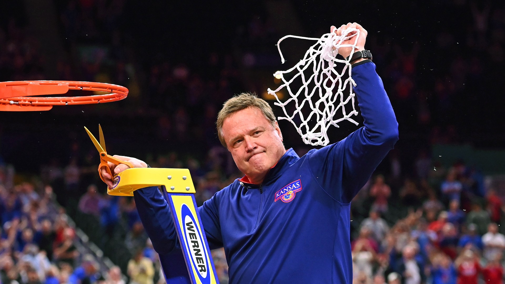 March Madness 2022: No. 1 seed Kansas survives shorthanded