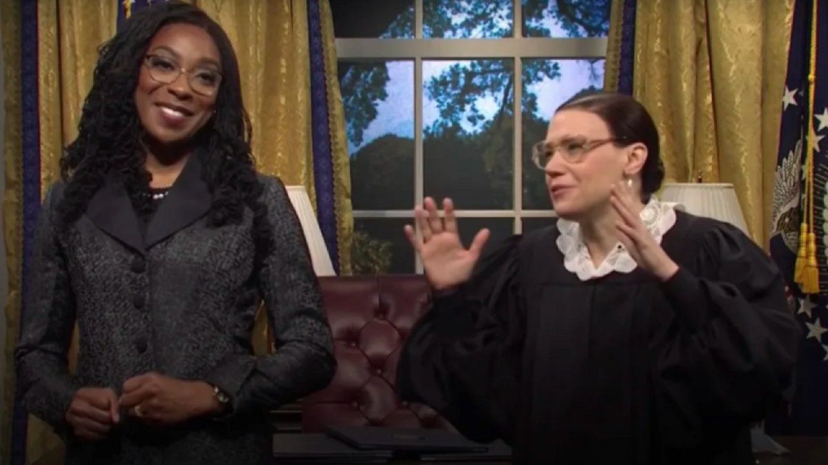 ‘SNL’: Kate McKinnon’s RBG Returns to Celebrate Ketanji Brown Jackson to the Supreme Court