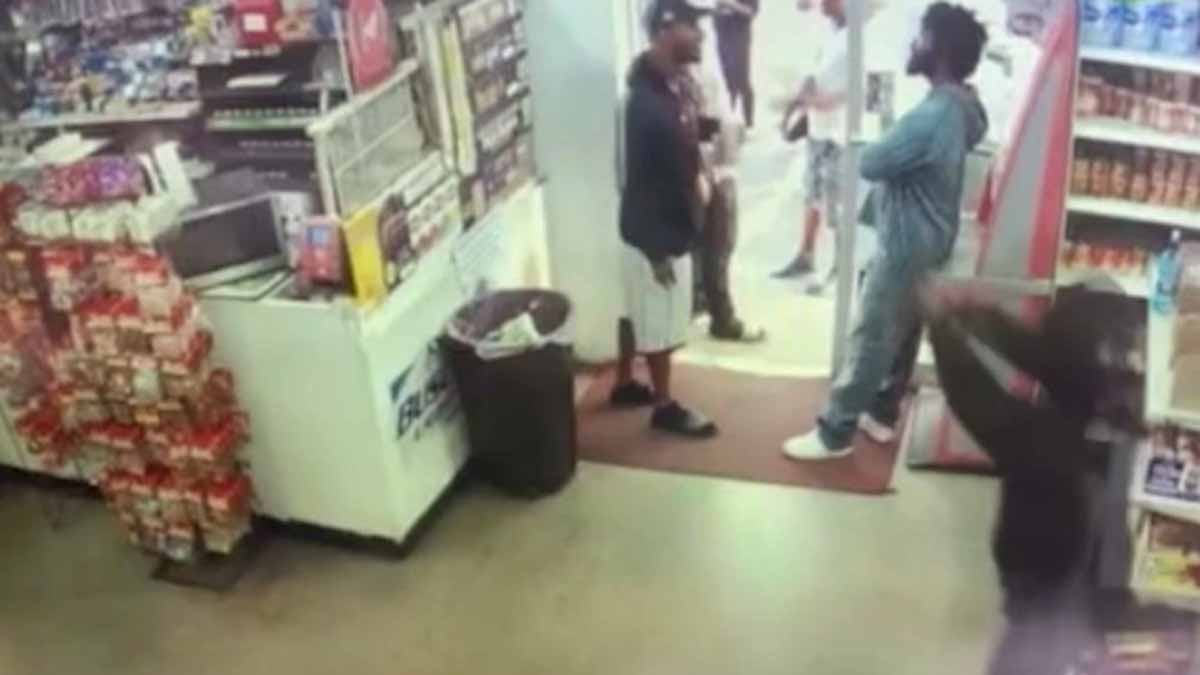 Video Shows Man’s ExecutionStyle Murder in Fort Lauderdale Store NBC