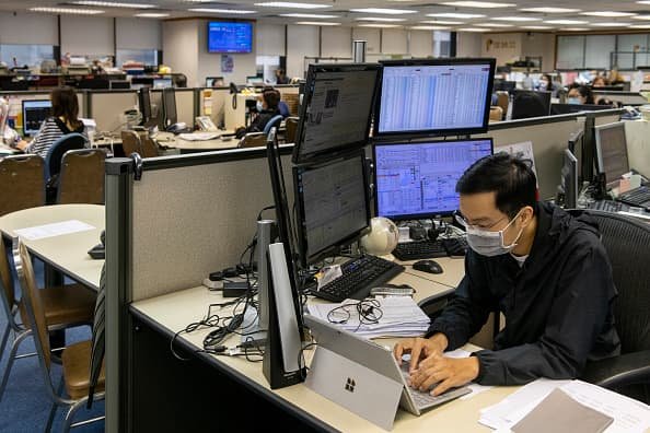 Asia Stock Markets Sell Off; Hong Kong's Hang Seng Down Nearly 3% and Tencent Shares Plunge More Than 7% - Vimarsana News