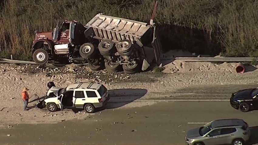Deadly Rollover Crash Shuts Down US 27 Northbound