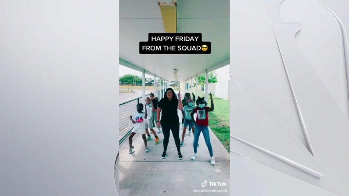 South Florida 'TikTok Teacher' Meets Third Graders On Their Level – NBC 6 South Florida - Vimarsana News