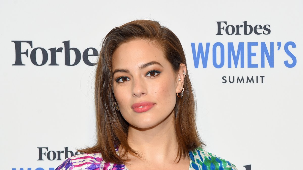 Ashley Graham Details ‘Severe’ Hemorrhage While Giving Birth to Twins