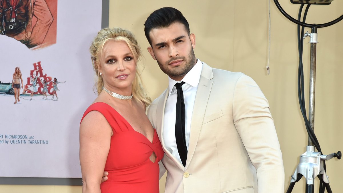 Britney Spears and Sam Asghari Announce the Loss of Their ‘Miracle Baby’
