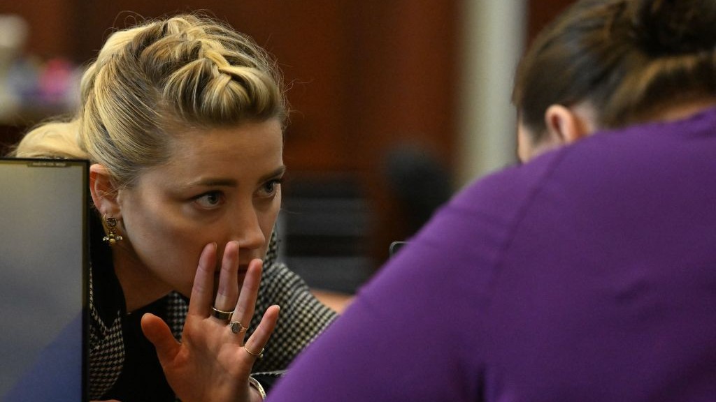 Witness for Depp Cryptically Contradicts Key Heard Witness Witness for Depp Cryptically Contradicts Key Heard Witness