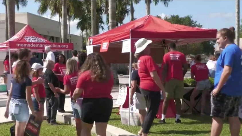 Rally, Vigil Held in Sunrise to Advocate for Gun Reform and Honor Victims - Vimarsana News