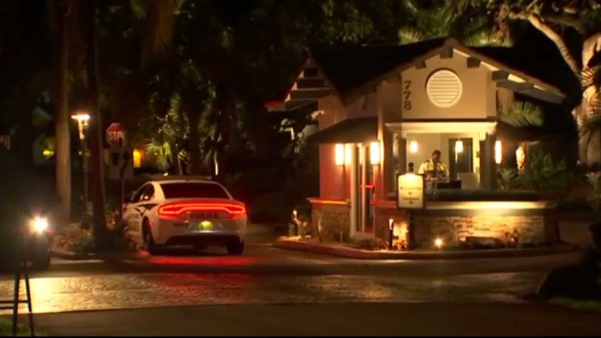 Son Stabbed Father to Death at Plantation Home, Facing Murder Charge