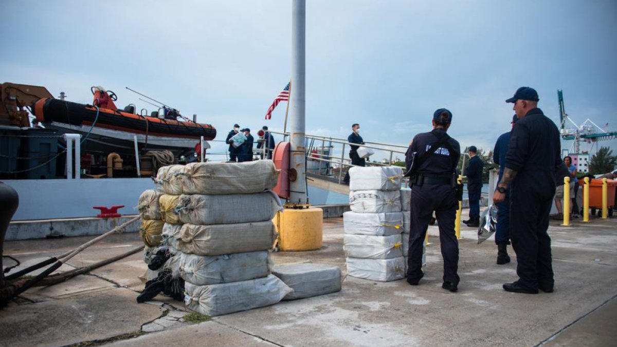 Coast Guard Seizes More Than $99 Million of Cocaine – NBC 6 South Florida