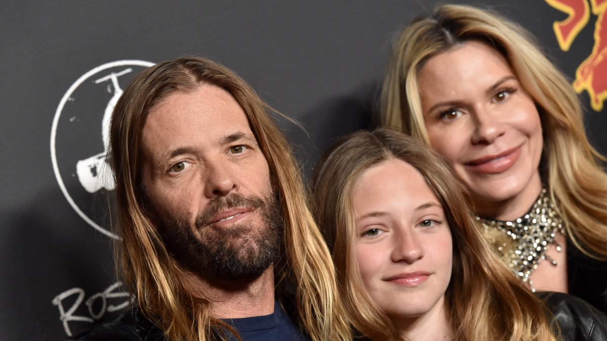 Taylor Hawkins’ Wife Shares Message After Foo Fighters Drummer’s Death