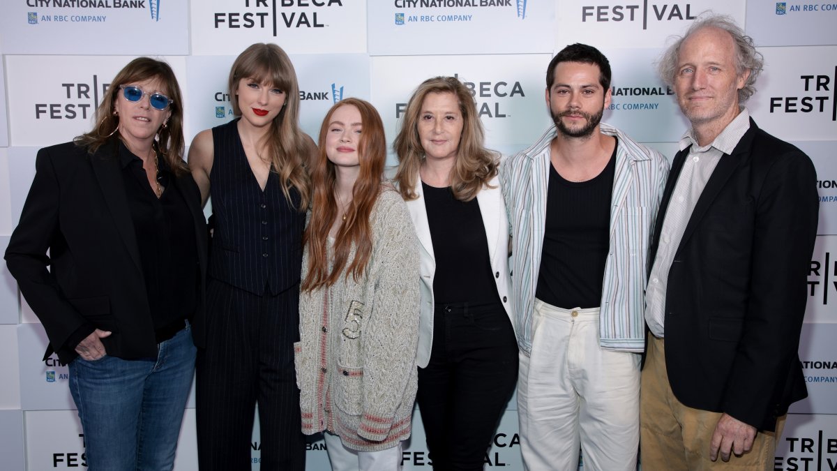 Taylor Swift Talks ‘All Too Well’ at Tribeca Festival