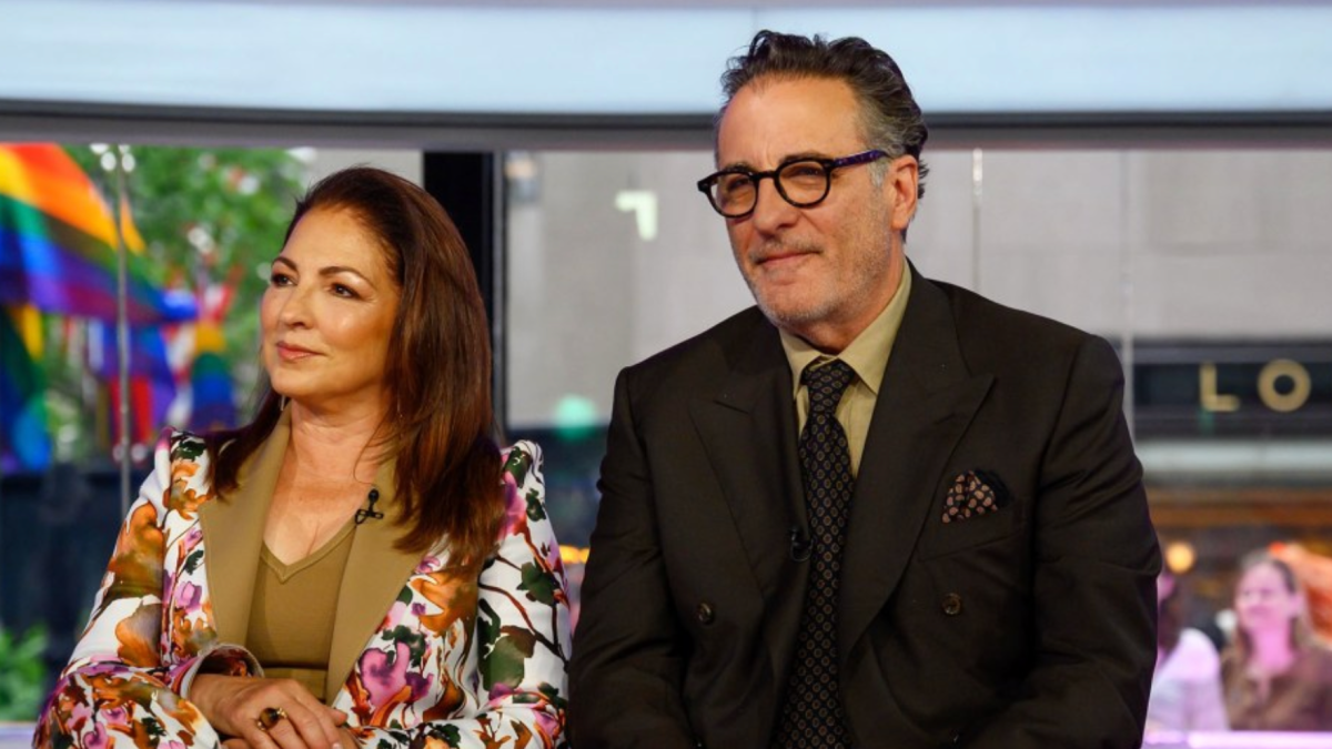 Gloria Estefan Says ‘Father of the Bride’ Kisses Were 1st Kisses With Another Man in 47 Years