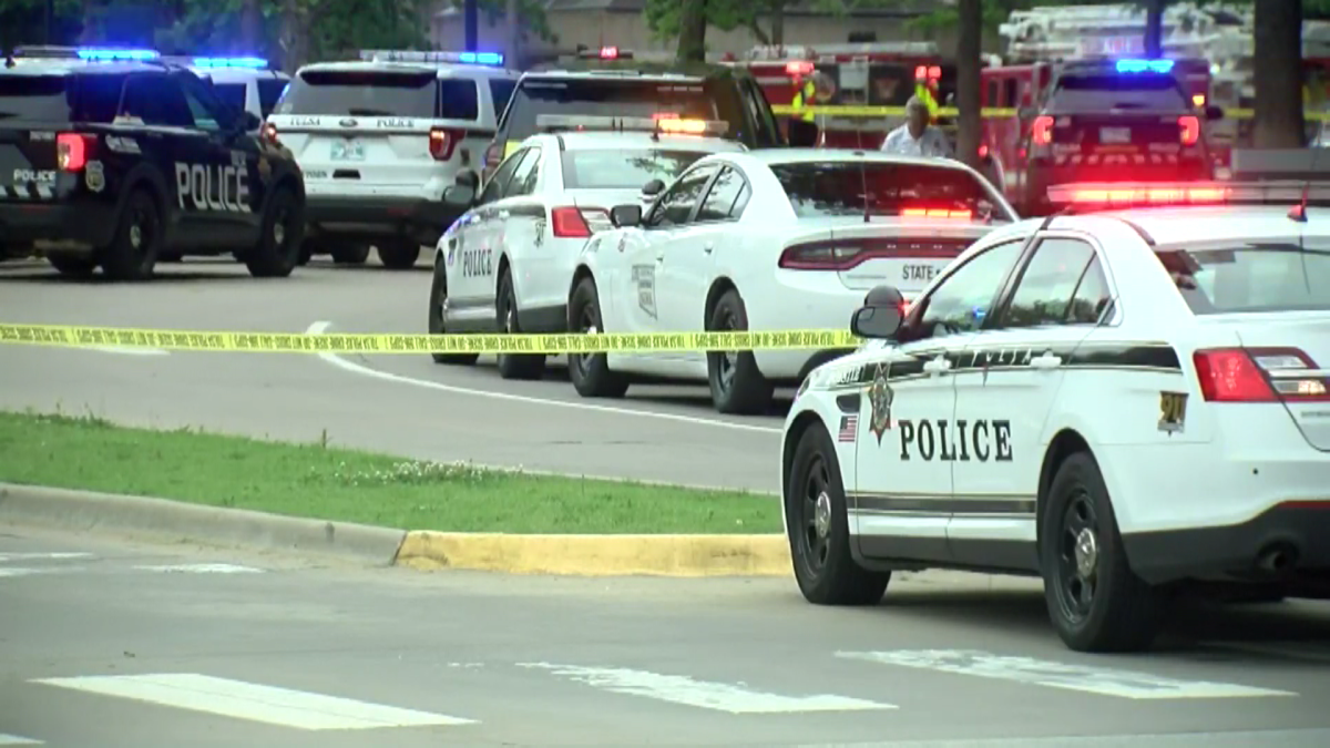 4 Killed, Gunman Dead After Shooting at Tulsa, Oklahoma Hospital – NBC 6 South Florida - Vimarsana News
