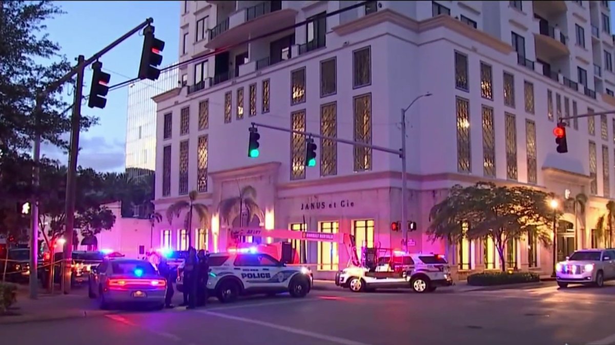 Window Washer Dies After Falling From Coral Gables Building NBC 6