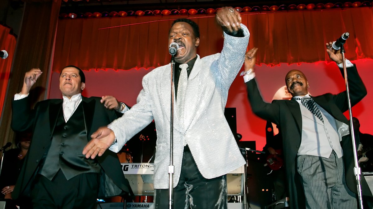 Delfonics Lead Singer William ‘Poogie’ Hart Dead at 77