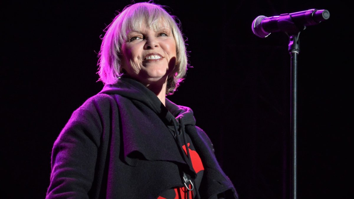 Pat Benatar Says She Isn’t Performing ‘Hit Me With Your Best Shot’ in Light of Recent Mass Shootings
