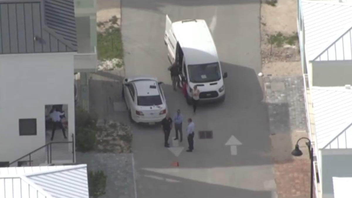 Armed Off-Duty Federal Agent Shot and Killed by Deputies in Florida ...