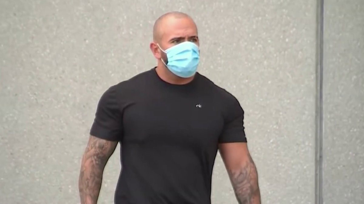 Miami Police Officer Arrested, Suspended for DUI, Possession of Cocaine ...