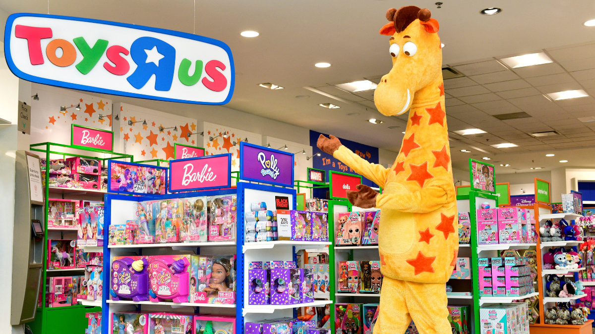 You Nonetheless Have a Pair Times to Get to a ‘Geoffrey’s Birthday’ Toys R Us Occasion Within Macy’s