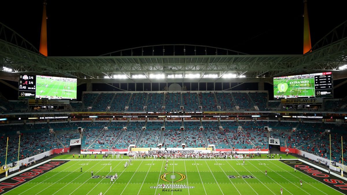 Hard Rock Stadium to Host College Football Playoff Title Game in