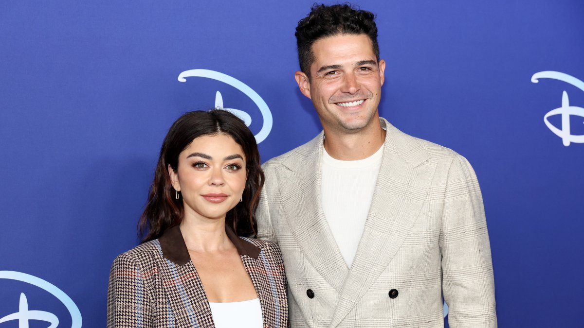 Sarah Hyland Marries Wells Adams During Intimate Marriage Ceremony