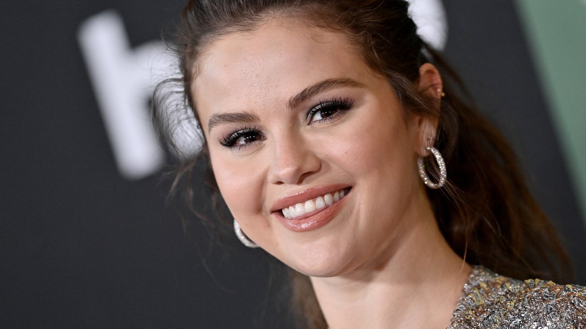 Selena Gomez Says She Wants to Leave the Acting Industry to Be a Mom
