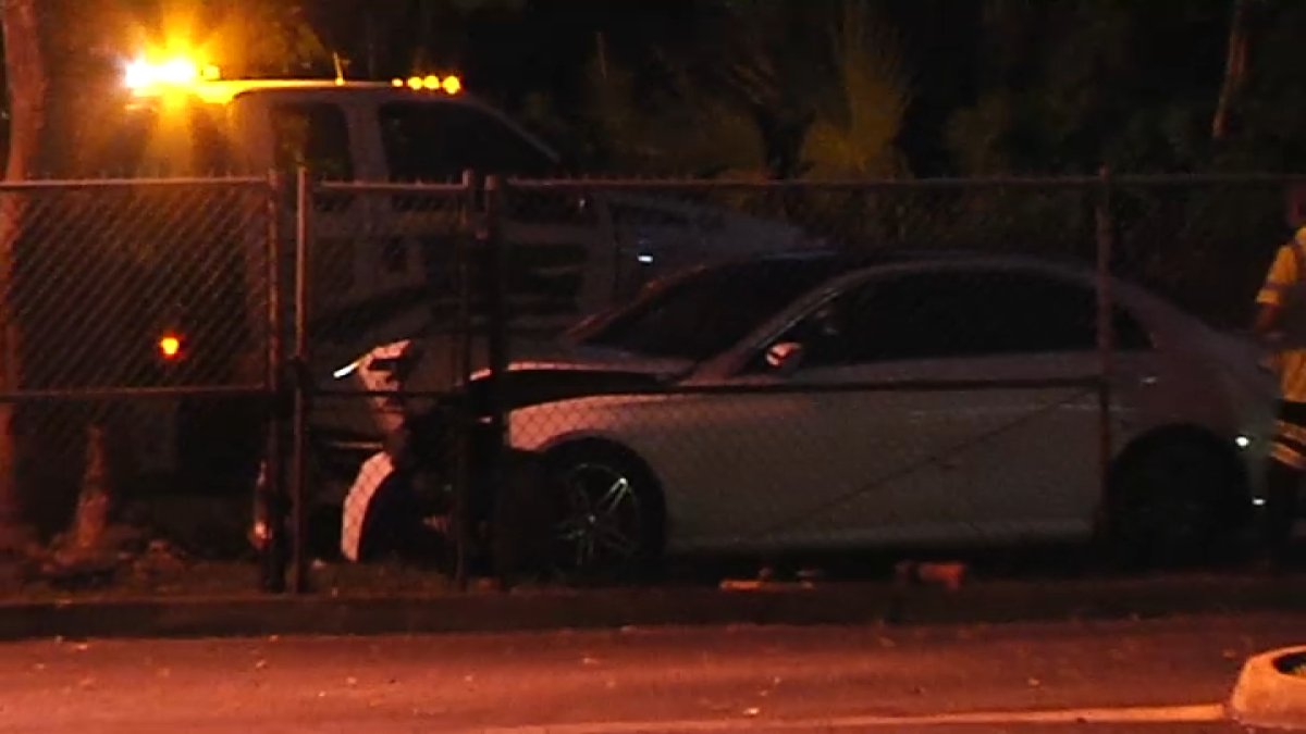 Woman Dies in Crash After Driving Herself to Hospital for Gunshot Wound ...