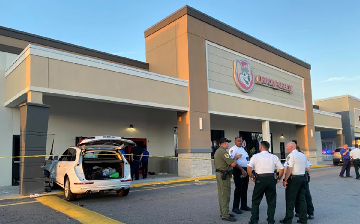 Four in Custody After Shots Fired Following Argument at Chuck E. Cheese Near Tampa