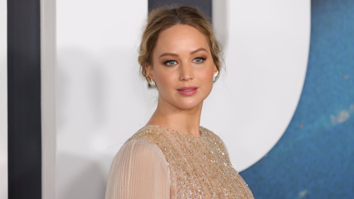 Jennifer Lawrence Reveals She Experienced 2 Miscarriages Before the Age of 30