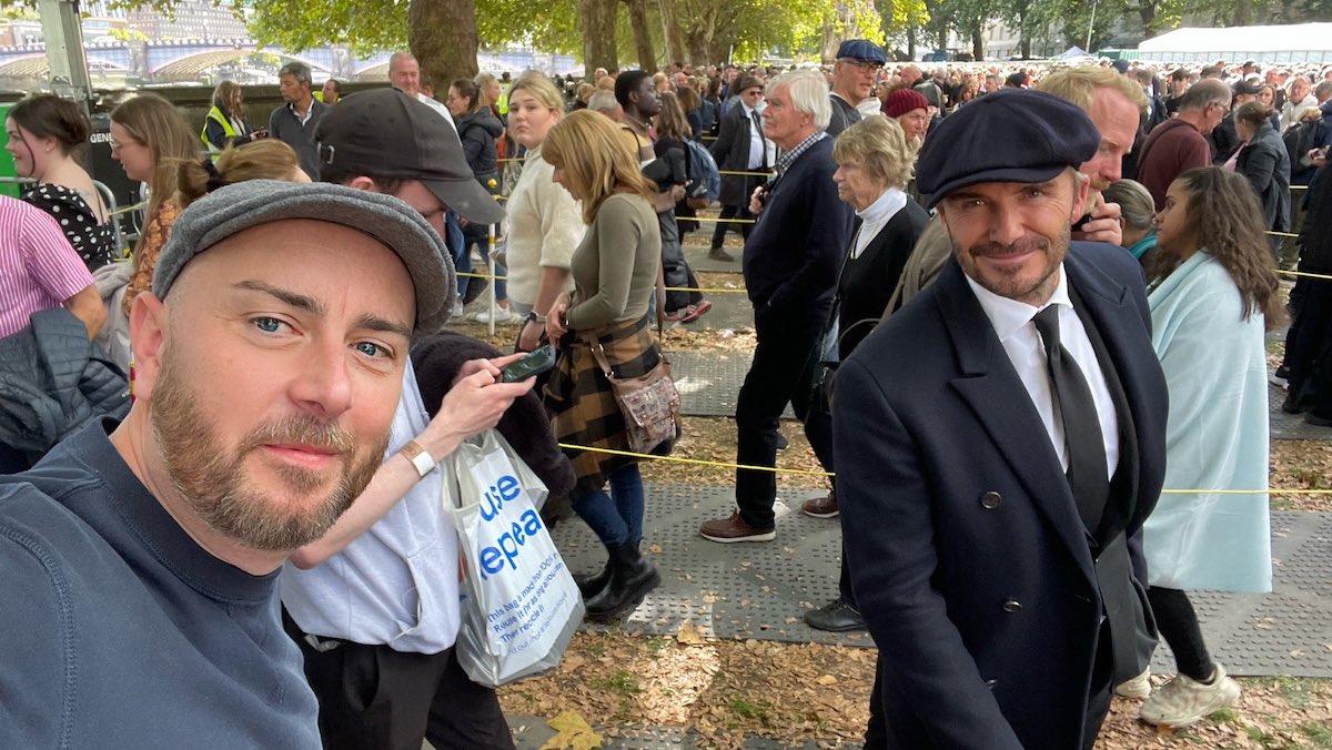 David Beckham Waits More than 12 Hrs to Pay out His Respects to Queen Elizabeth David Beckham Waits More than 12 Hrs to Pay out His Respects to Queen Elizabeth