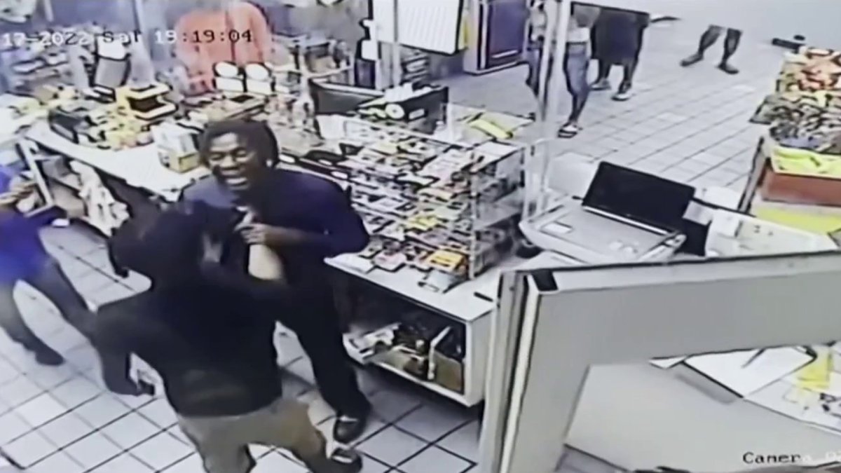 Gas Station Cashier Attacked After Argument With Customers: Lauderhill ...