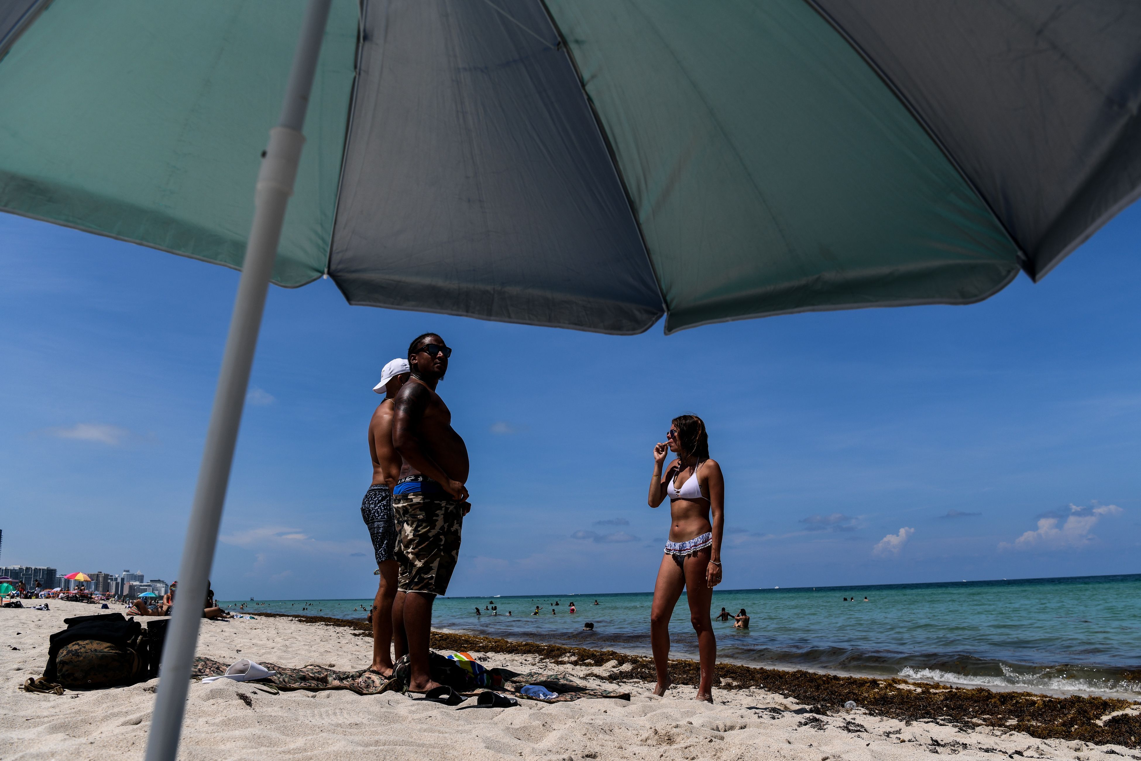 Miami Beach Commissioners Approve Ban on Smoking Cigarettes on Beaches, in Parks