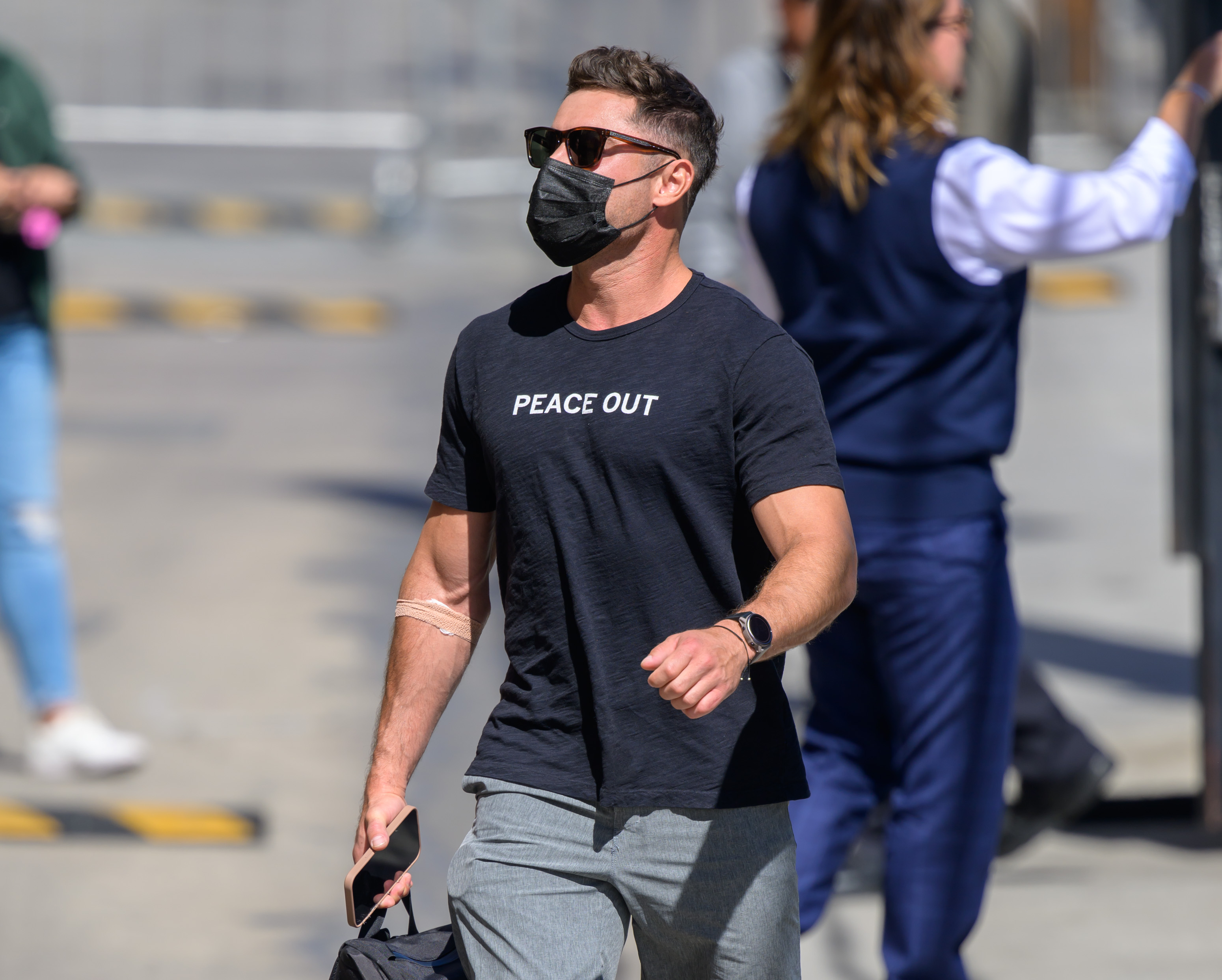 Zac Efron Recollects Suffering From ‘Bad Depression’ Right after ‘Baywatch’ Coaching