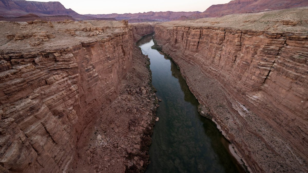 One Dead After Motorboat Accident at Grand Canyon National Park – NBC 6 South Florida - Vimarsana News
