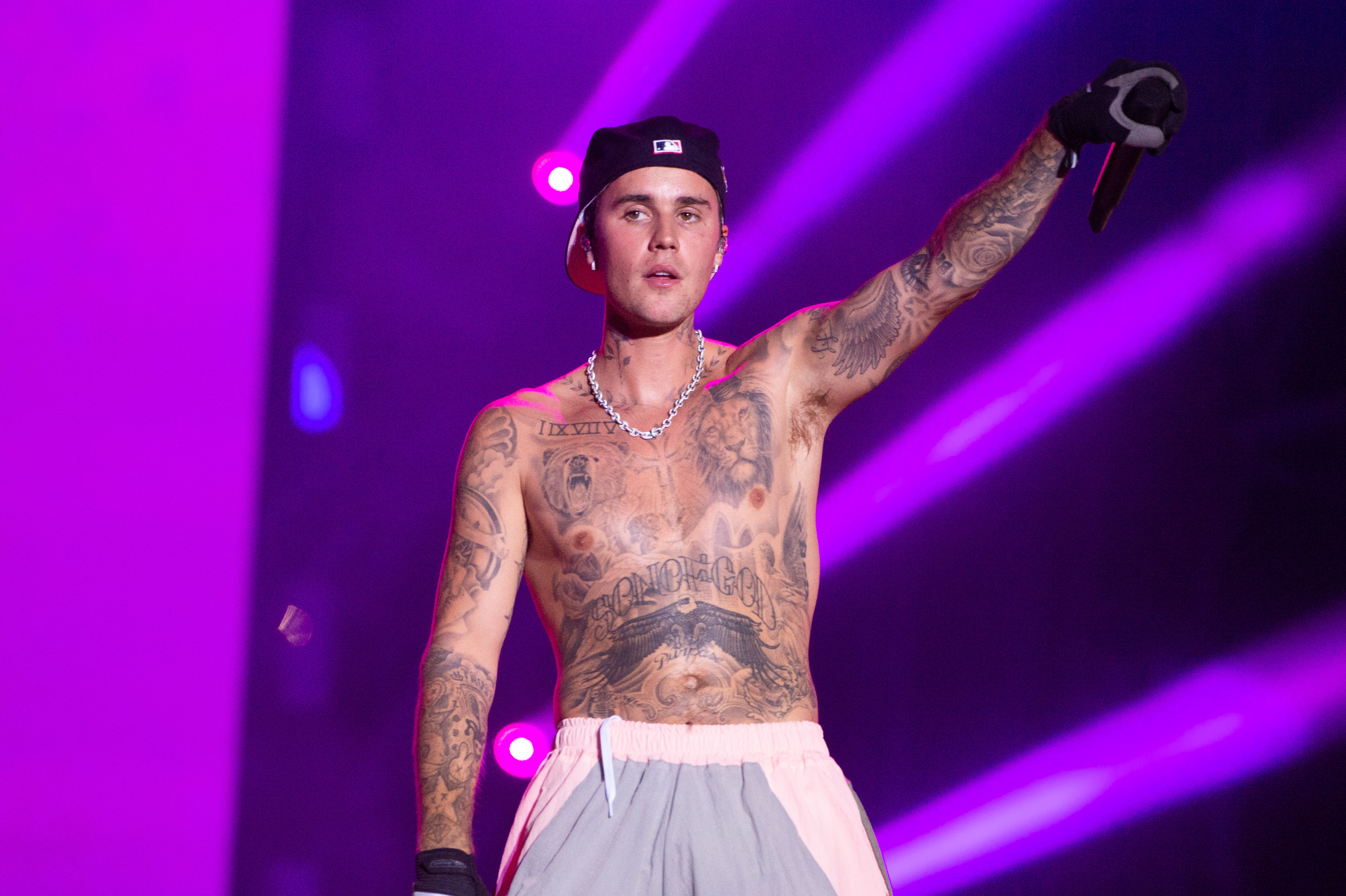 Justin Bieber Cancels Remainder of ‘Justice’ Tour to Make His Overall health the ‘Priority Ideal Now’