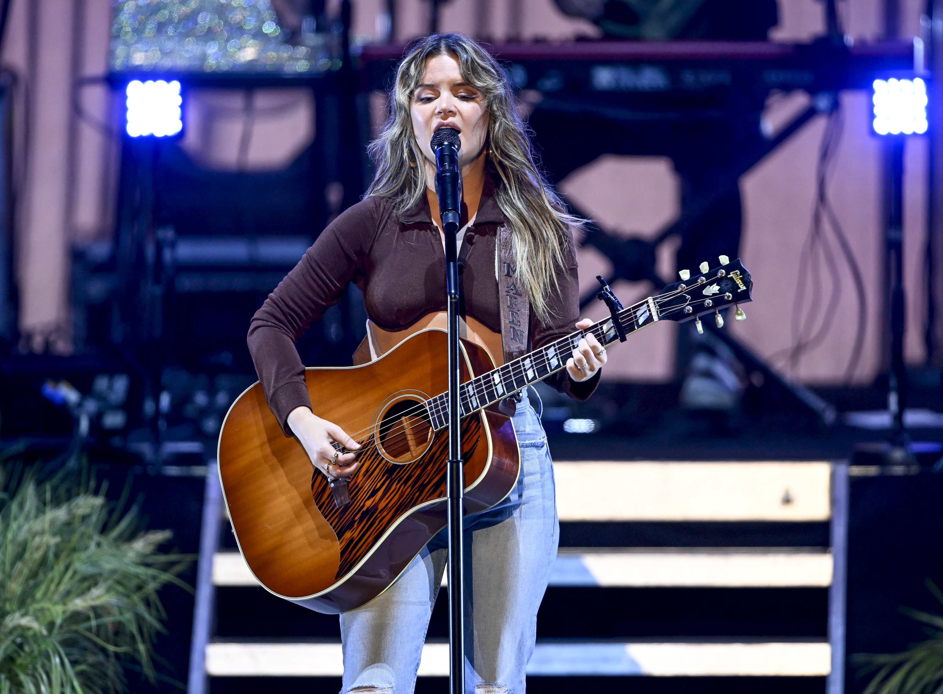 Maren Morris Says She Doesn’t Really feel Comfortable Likely to CMA Awards Amid Brittany Aldean Feud