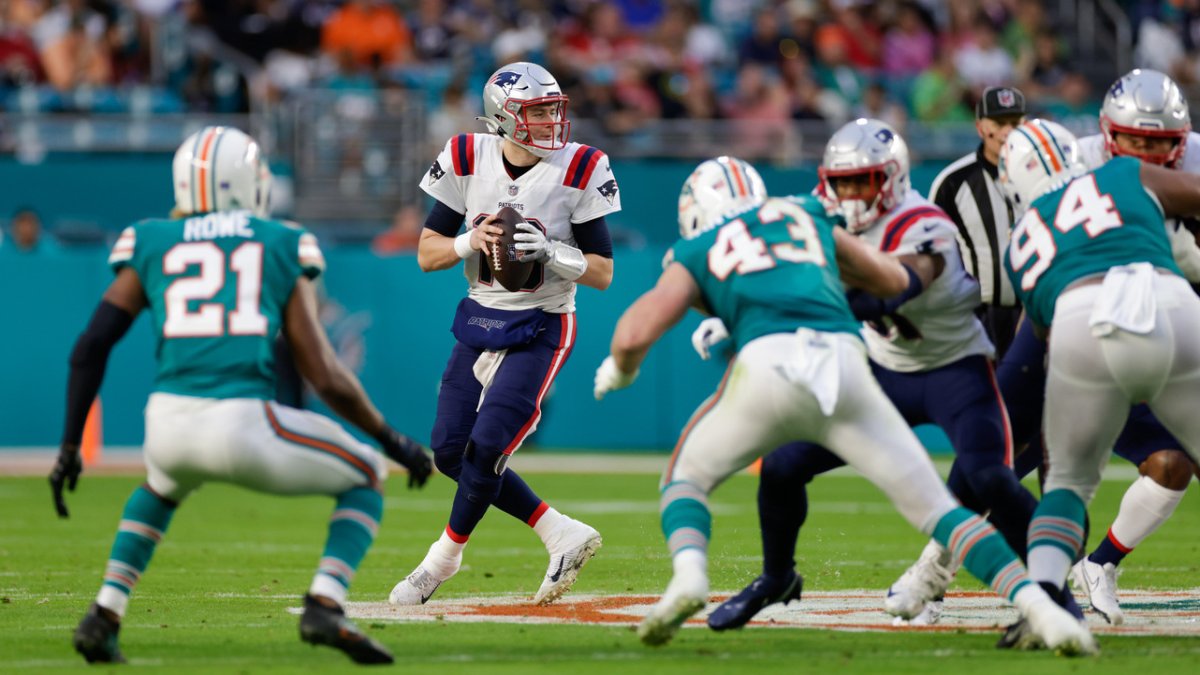 Notes from Dolphins' Week 18 over Jets, clinched postseason berth