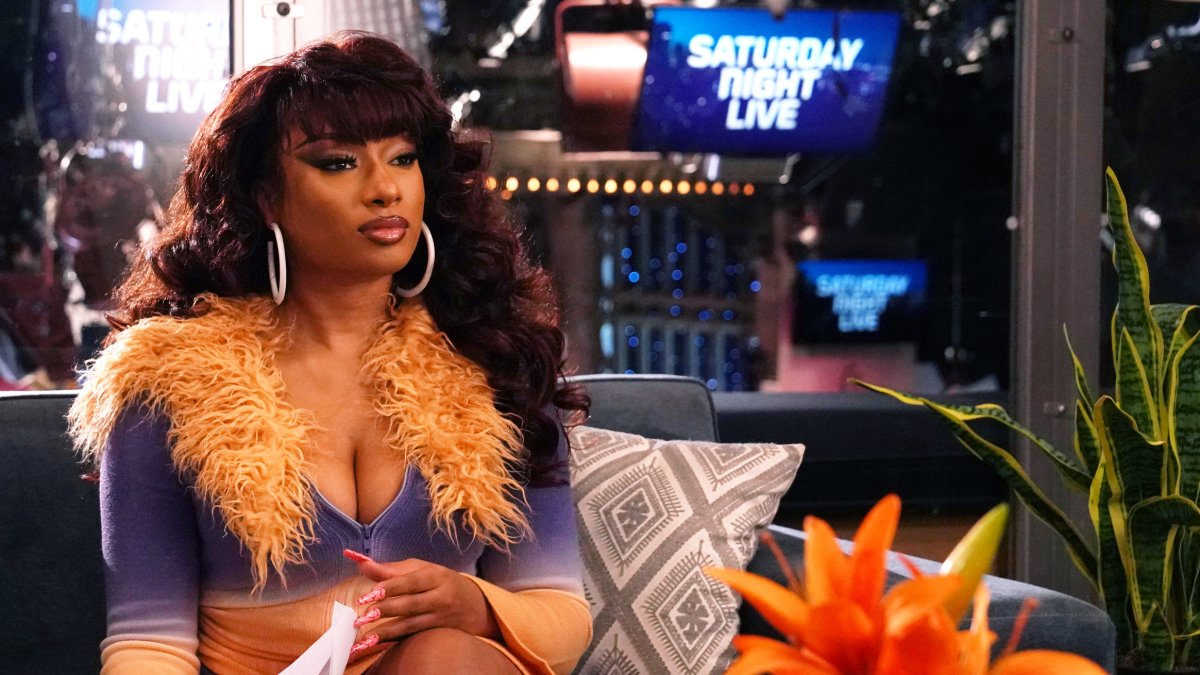 Thieves Reportedly Broke Into Megan Thee Stallion’s LA Property as She Preps for ‘SNL’ in New York Thieves Reportedly Broke Into Megan Thee Stallion’s LA Property as She Preps for ‘SNL’ in New York