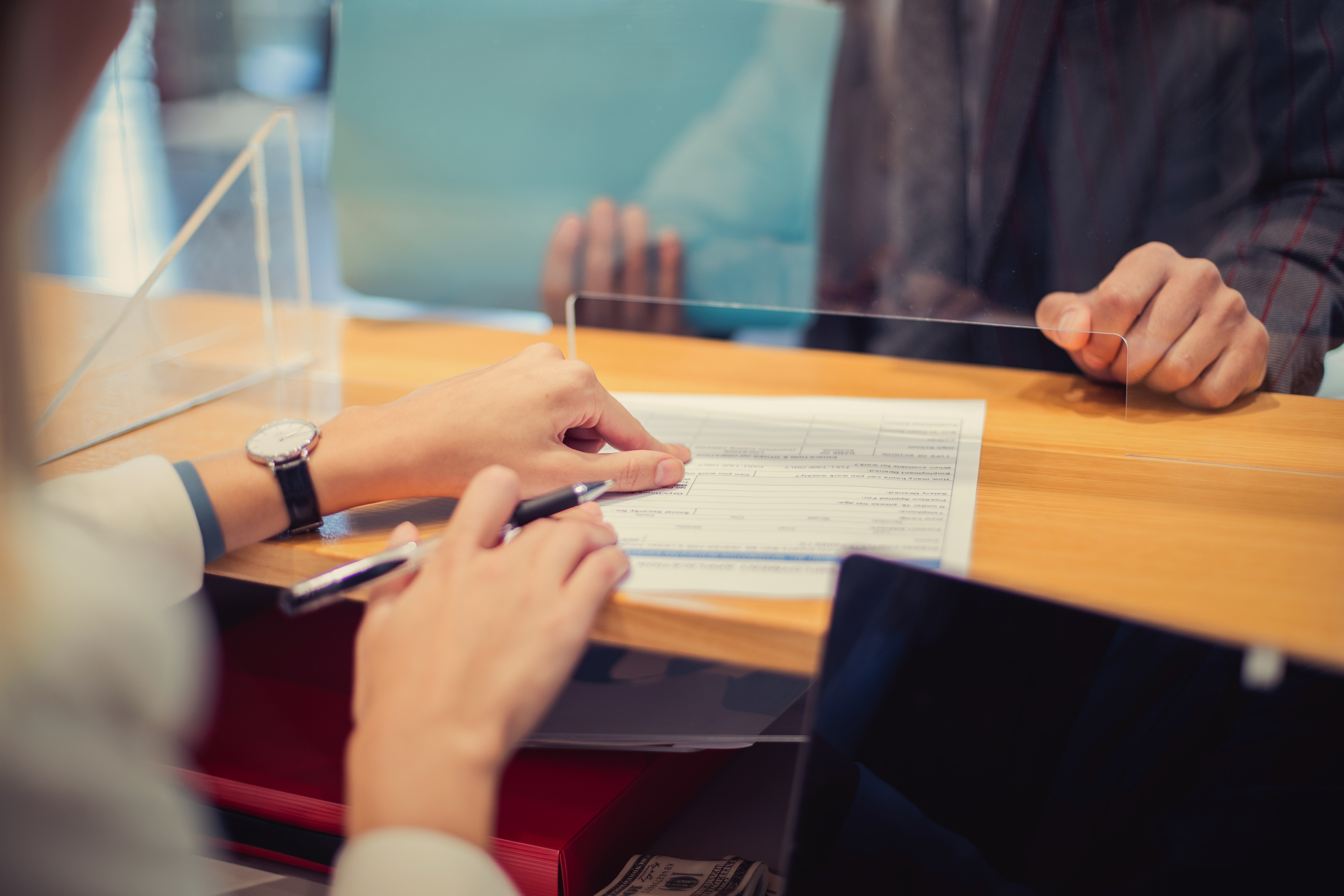 Lake Wales Man Arrested,  Accused of Defrauding Bank in Plantation