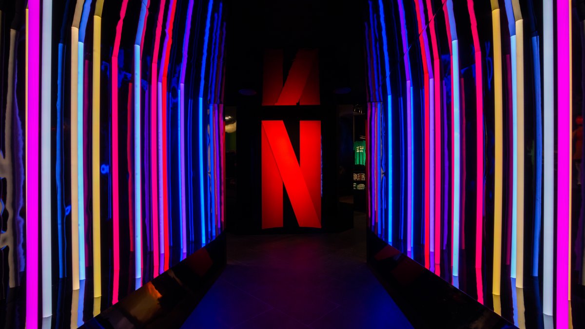 'White Horse' on Netflix: Hollywood director arrested for stealing M from unfinished Netflix show