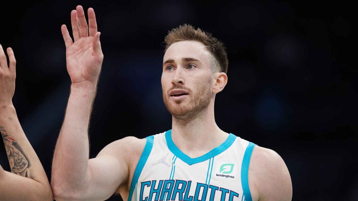 Gordon Hayward's Haircut Raises Eyebrows Ahead of NBA Season