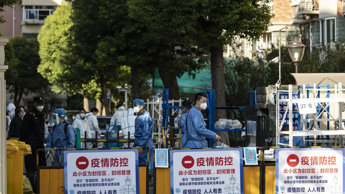 China Imposes New Lockdowns as Cases of COVID-19 Surge – NBC 6 South Florida - Vimarsana News