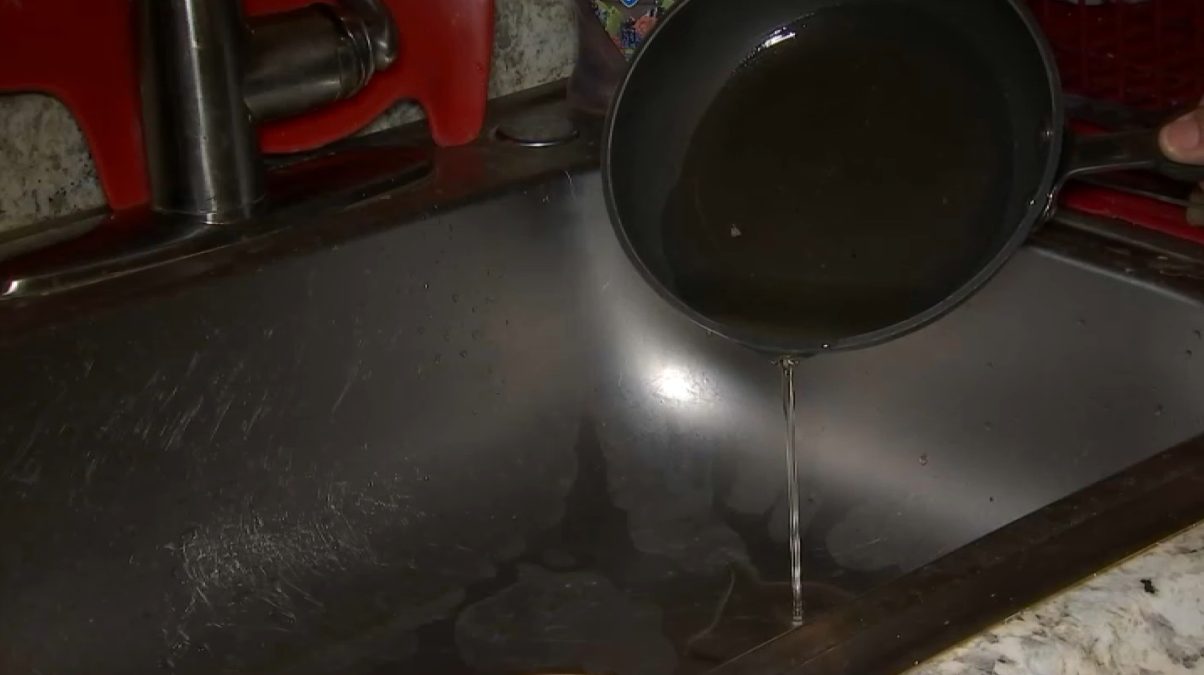 Officials Warn How Thanksgiving Grease, Scraps Can Cause Drain Backups